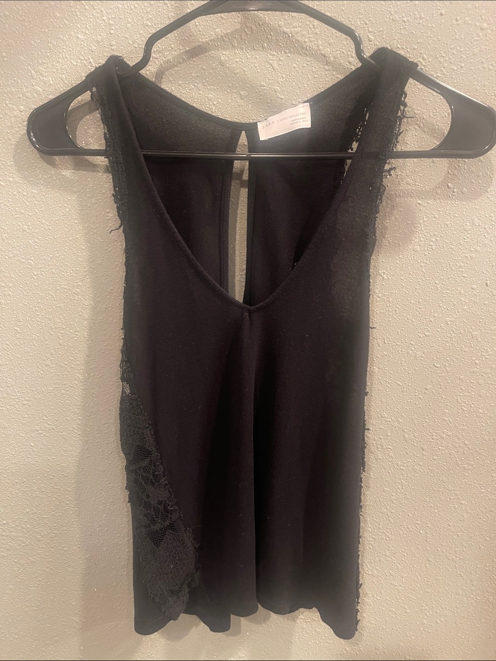 Zara Black Crewneck Tank with Raw-Edge Detail - size small